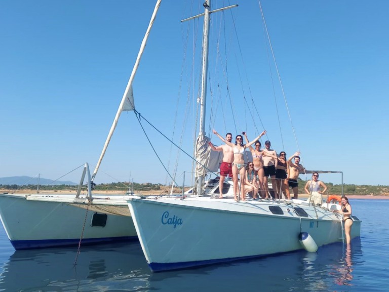 Charter a Fountaine Pajot Louisiane in Ferragudo on Samboat