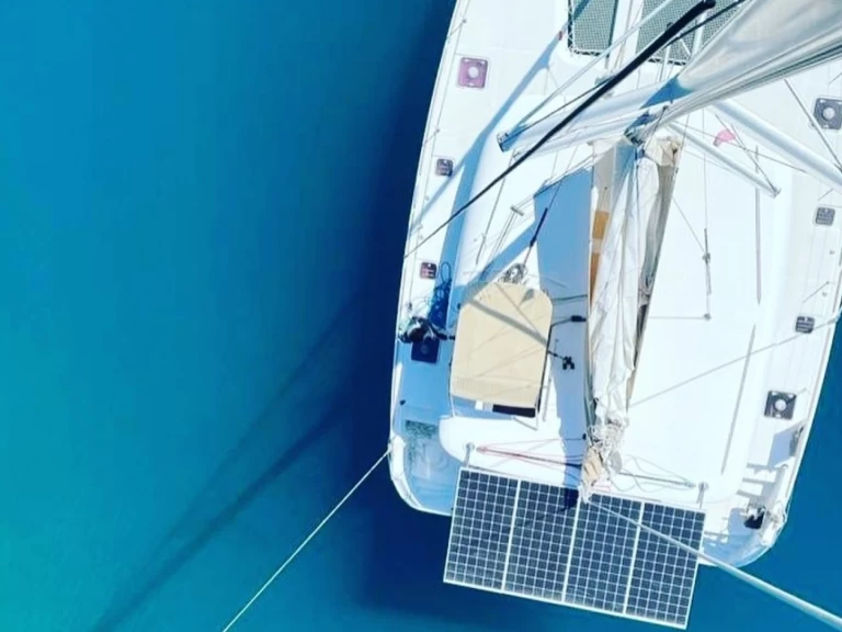 Catamaran hire in Marigot - Lagoon Lagoon 400