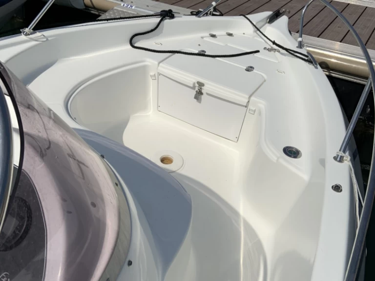 Yacht hire Frontignan cheap Cap Ferret 552 Open