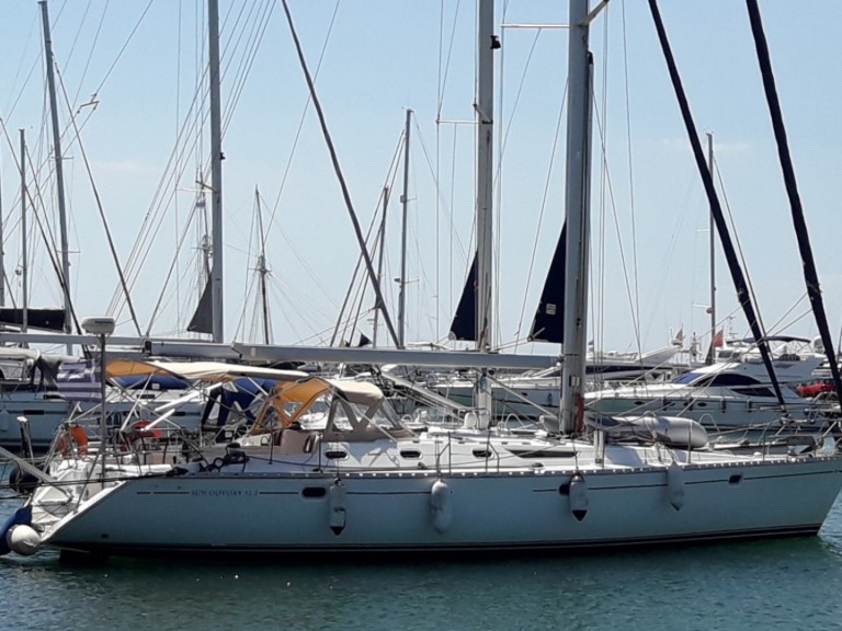 Sailboat hire in Alimos - Jeanneau Sun Odyssey 52.2
