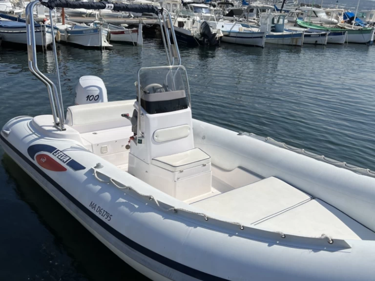 Hire RIB Selva with a boat licence