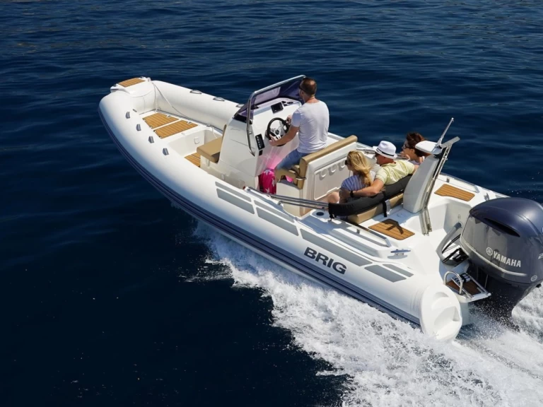 Yacht hire Marseille cheap Eagle 6.7