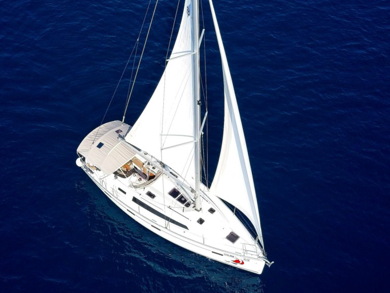 Sailboat hire in Murter-Kornati - Bavaria Cruiser 41