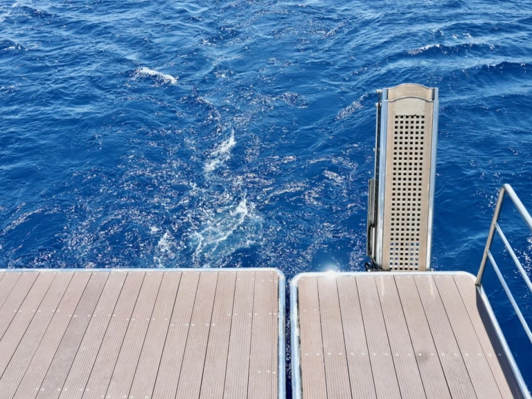 Hire Luxury Yacht with or without skipper Tecnomarine Ornos