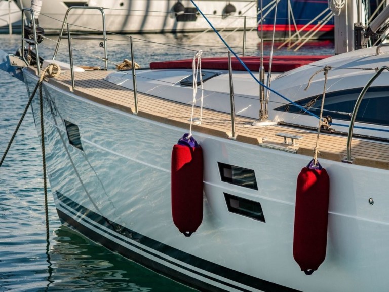 Sailboat hire in Kaštela - Elan Impression 45.1