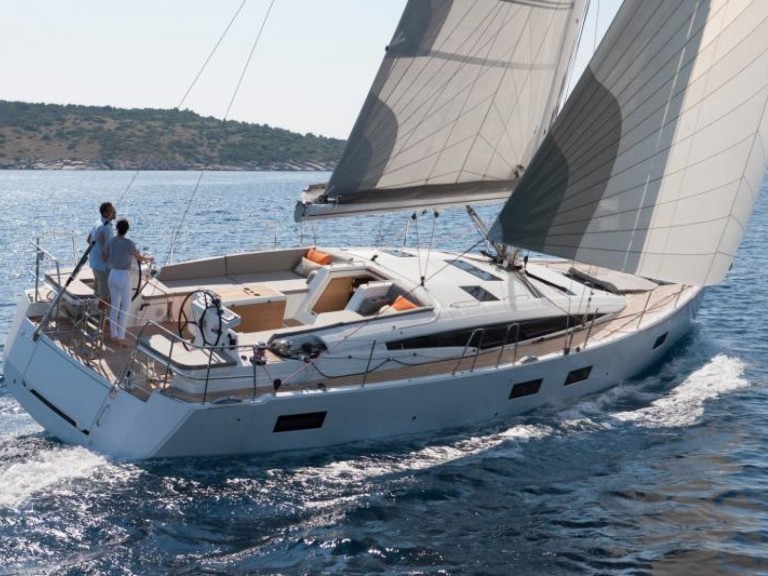Charter a Jeanneau Jeanneau 54 in Palma de Mallorca on Samboat