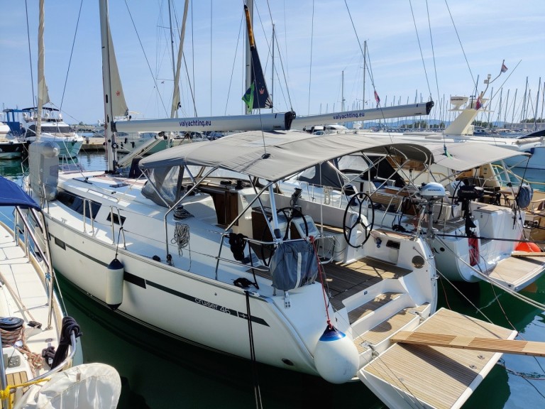 Hire a Bavaria Cruiser 46 Sukošan