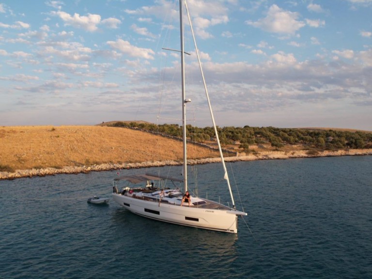 Hire Sailboat with or without skipper Dufour Sukošan