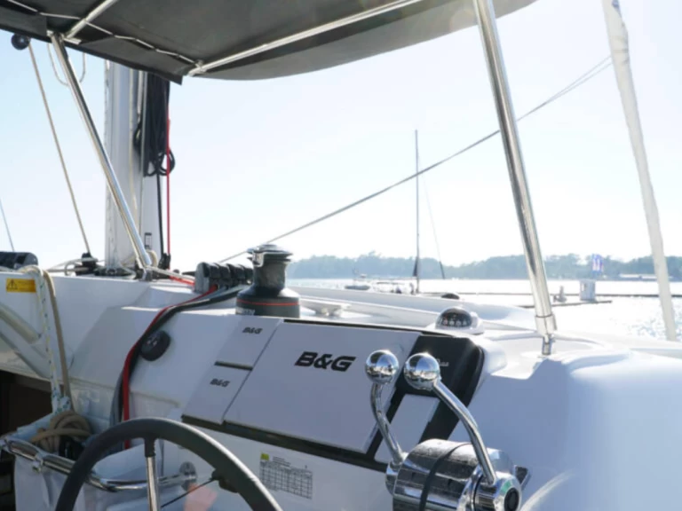 Charter a Lagoon Lagoon 40 in Lefkáda on Samboat