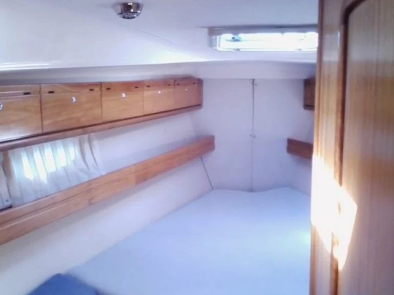 Yacht charter Rhodes (City) - Bavaria Bavaria 39 Cruiser on SamBoat