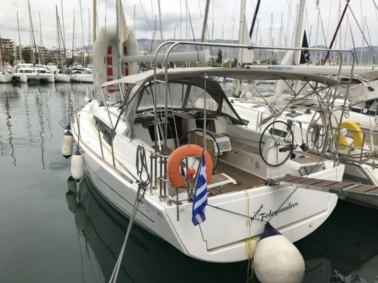 Hire Sailboat Dufour with a boat licence