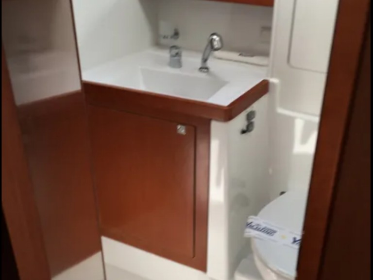 Yacht hire Šibenik cheap Oceanis 48 LR