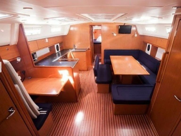 Sailboat hire in Sukošan - Bavaria Bavaria 50 BT '12