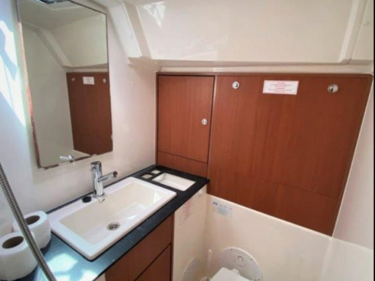 Hire Sailboat with or without skipper Bavaria Sukošan