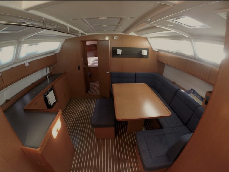 Yacht charter Zadar - Bavaria Cruiser 46 on SamBoat