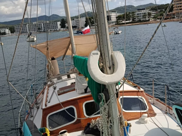 Hire a Bavaria Bavaria 35 Sant Antoni de Portmany