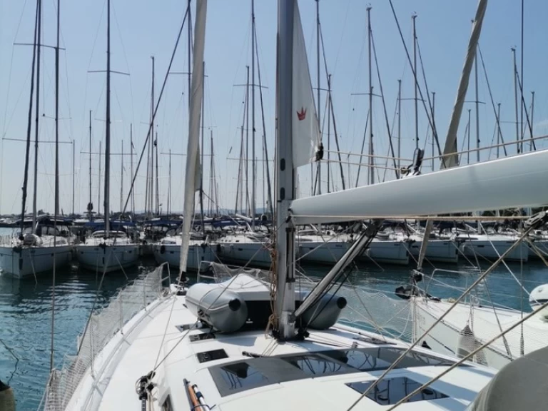 Sailboat hire in Sukošan - Dufour Dufour 530