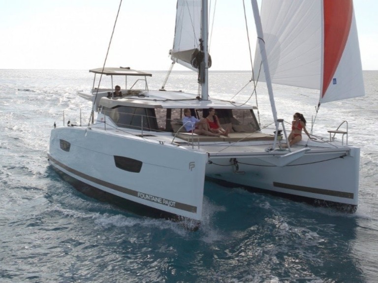 Yacht hire Bas du Fort cheap Lucia 40