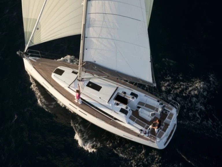 Sailboat hire in Lefkáda - Jeanneau Sun Odyssey 409