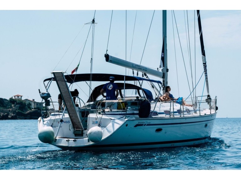 Hire Sailboat with or without skipper Bavaria Castiglioncello