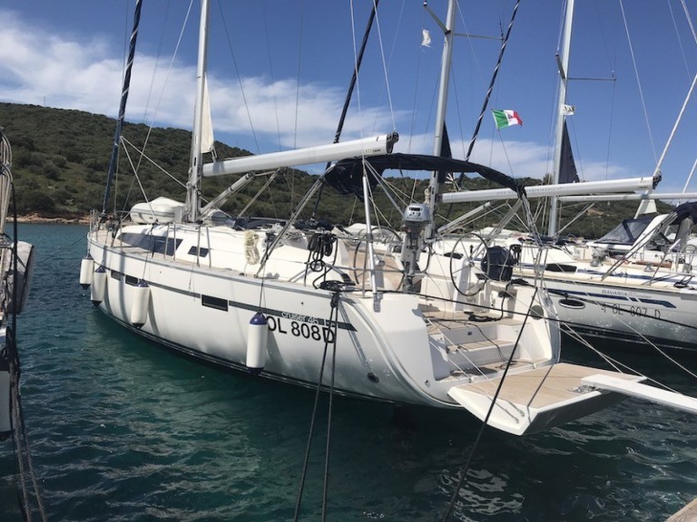 Hire Sailboat with or without skipper Bavaria Castiglioncello