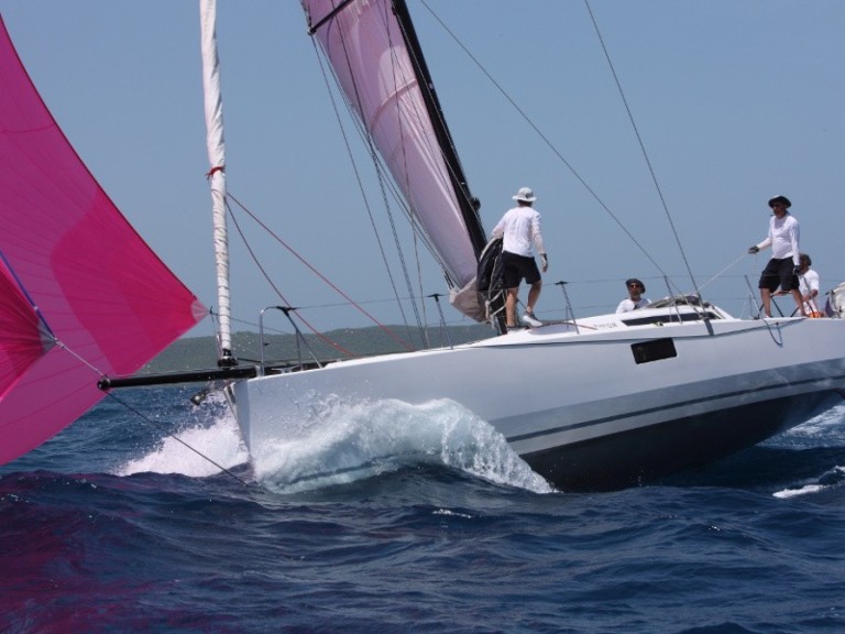 Hire Sailboat Pogo Structures with a boat licence