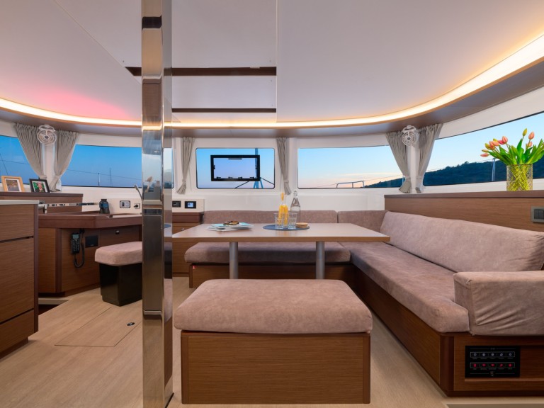 Yacht charter Trogir - Lagoon Lagoon 46 on SamBoat