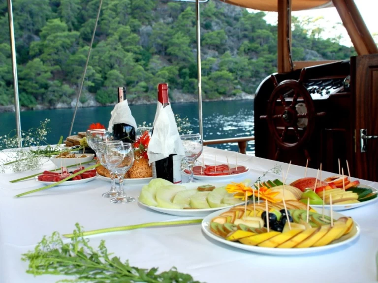 Sailboat hire in Bodrum -  Gulet Be Happy
