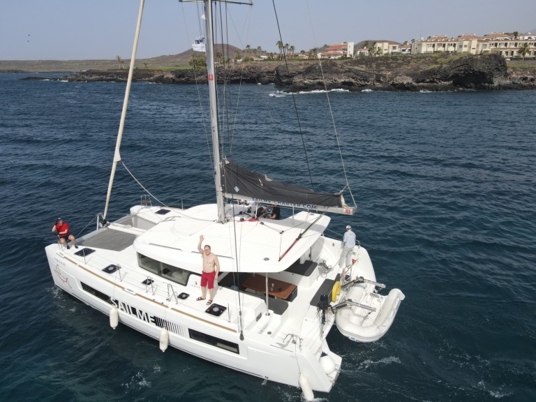 Yacht hire Ibiza Town cheap Lagoon 40