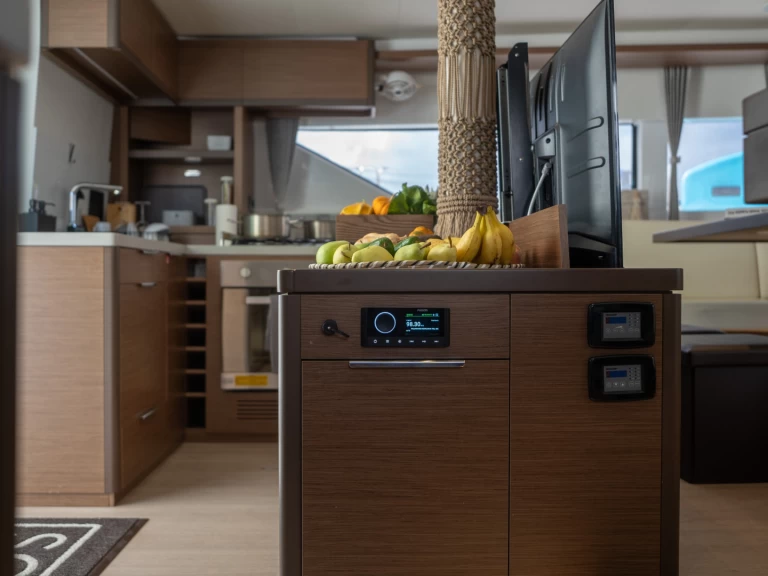 Yacht charter Pálairos - Lagoon Lagoon 50 on SamBoat