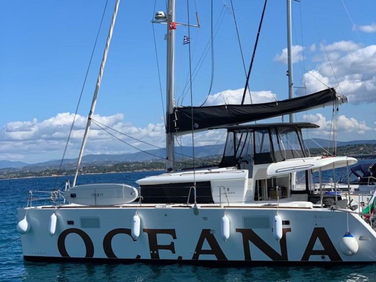 Hire Catamaran with or without skipper Lagoon Alimos