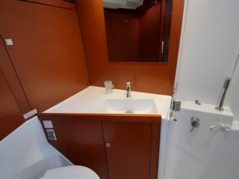 Sailboat hire in Adaköy - Bénéteau Oceanis 45