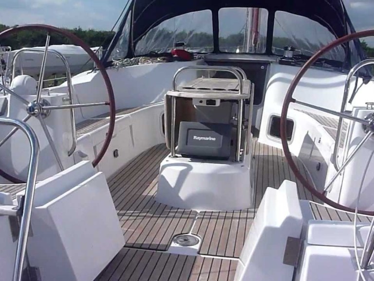 Hire a Jeanneau Sun Odyssey 44i Lefkáda