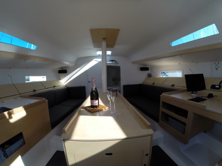 Yacht charter La Rochelle - Pogo Structures Pogo 12.50 on SamBoat