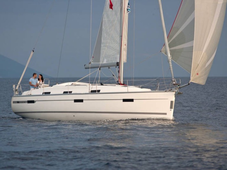 Hire Sailboat with or without skipper Bavaria Lemmer