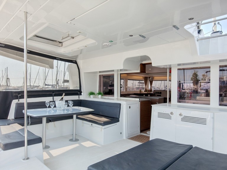 Hire a Lagoon Lagoon 450 F Alimos