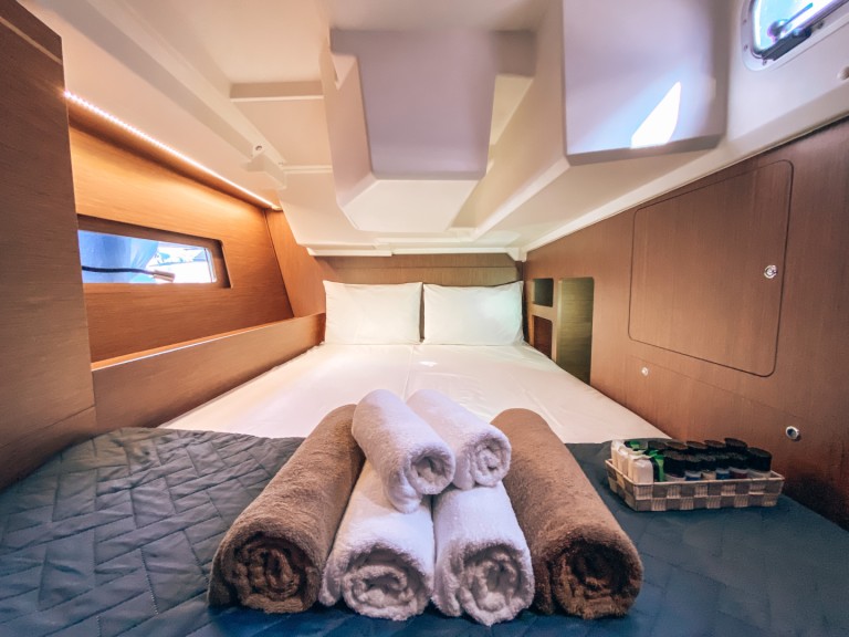 Yacht charter Alimos - Bénéteau Oceanis 46.1 on SamBoat