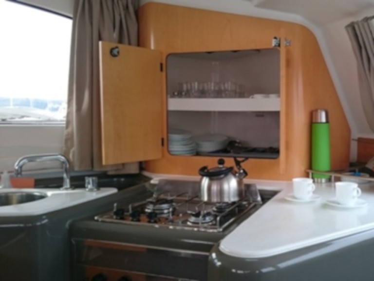 Charter a Fountaine Pajot Lavezzi 40 in Punat on Samboat