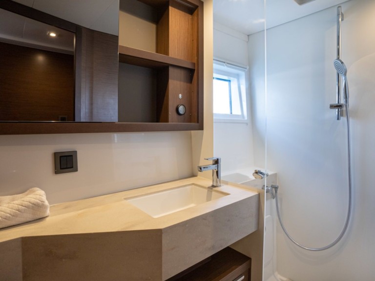 Hire Catamaran with or without skipper Lagoon Rogoznica