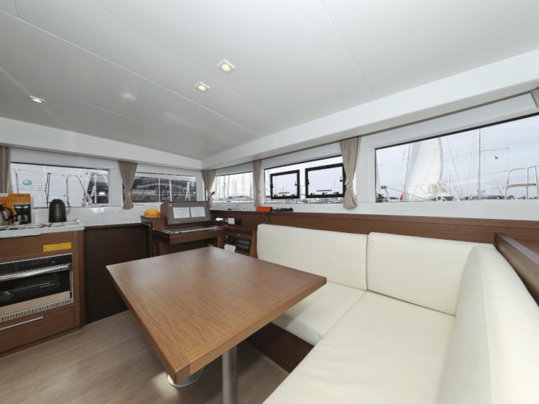 Catamaran to hire Sukošan at the best price