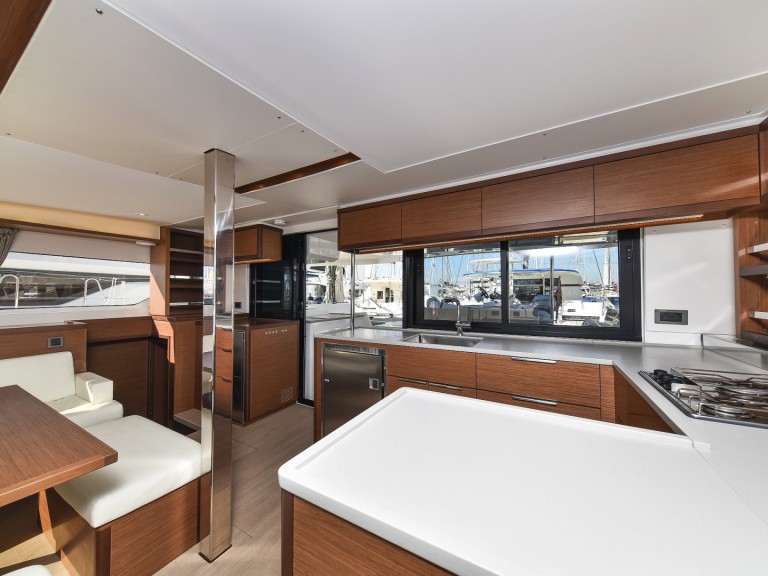 Hire a Lagoon Lagoon 46 Sukošan