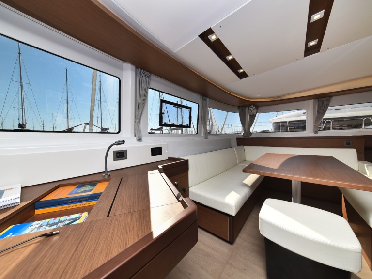 Catamaran hire in Sukošan - Lagoon Lagoon 46