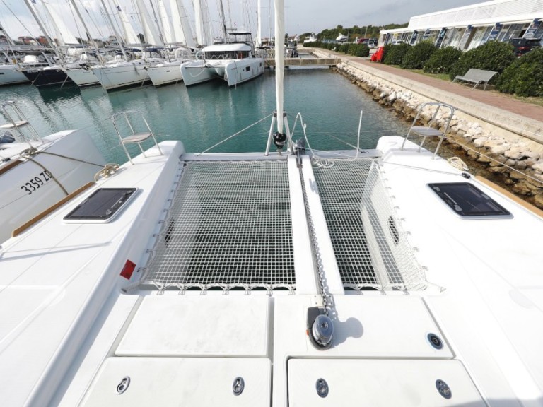 Catamaran to hire Sukošan at the best price