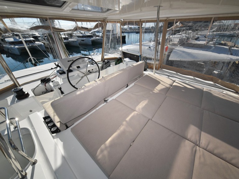 Yacht hire Sukošan cheap Lagoon 50/6 cab