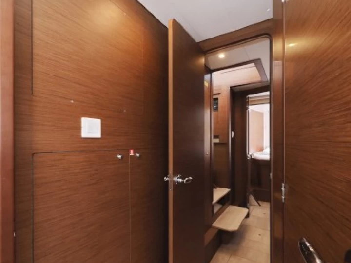 Catamaran to hire Sukošan at the best price