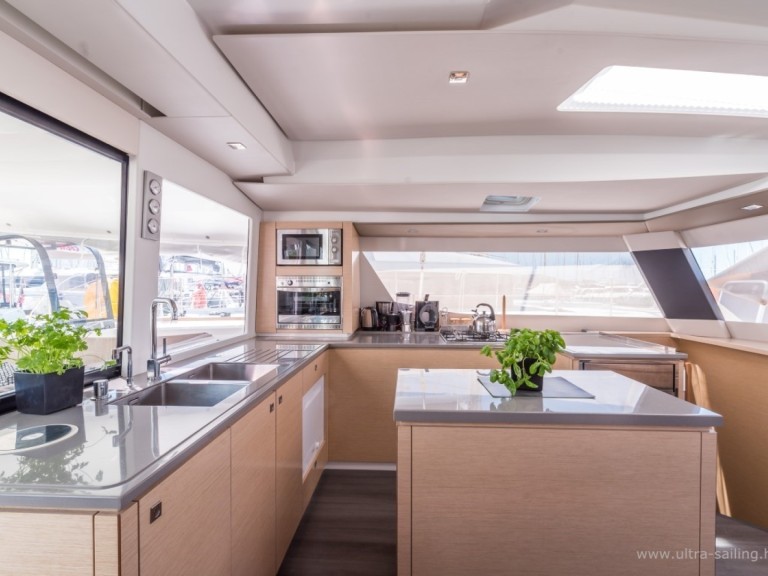 Catamaran hire in ACI Marina Split - Fountaine Pajot Saba 50