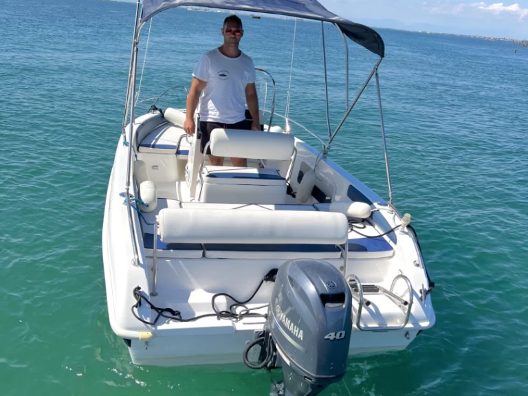 Charter a Yacht&Co  Adriatc 19.5 in Venice on Samboat