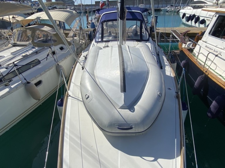 Sailboat to hire Castiglioncello at the best price