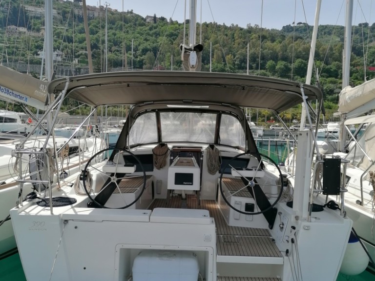 Yacht charter Capo d'Orlando - Dufour Dufour 390 Grand Large on SamBoat