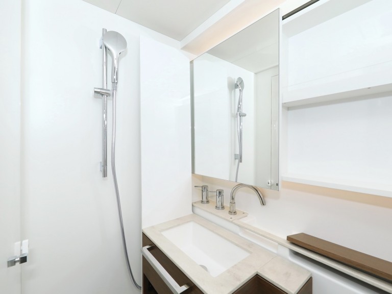 Catamaran to hire Sukošan at the best price